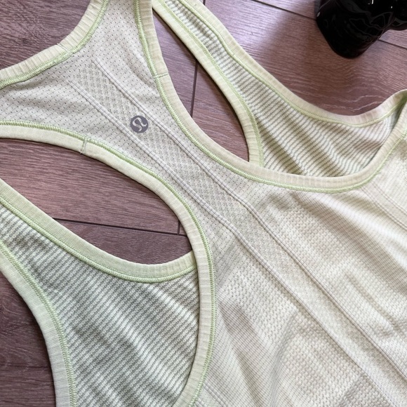 •Lululemon• Swiftly Tech Tank - Picture 8 of 9